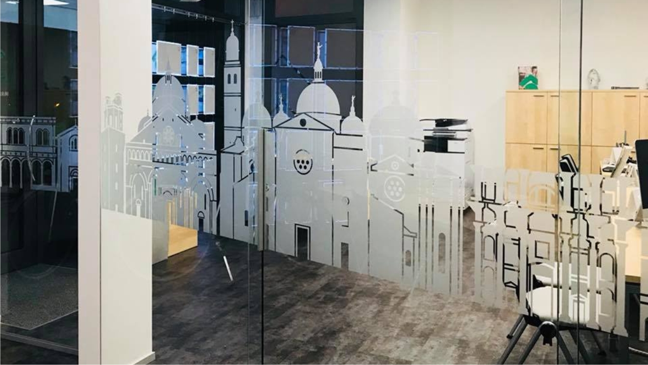 Adesivi Ed Insegne Luminose Padova Mrgrafica23 gmail 3402478913 Adesivi Ed Insegne Luminose Padova Mrgrafica23 gmail 3402478913